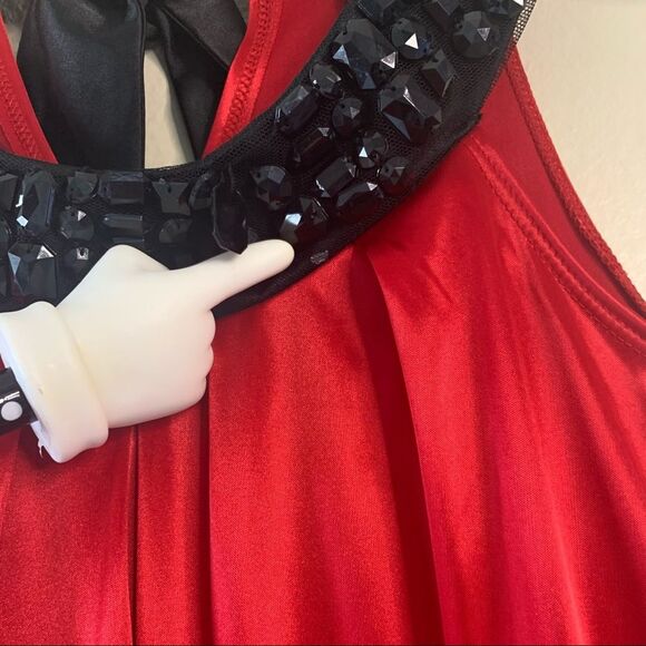 WINDSOR Tie Halter Cocktail Party Dress Valentine - Picture 6 of 11